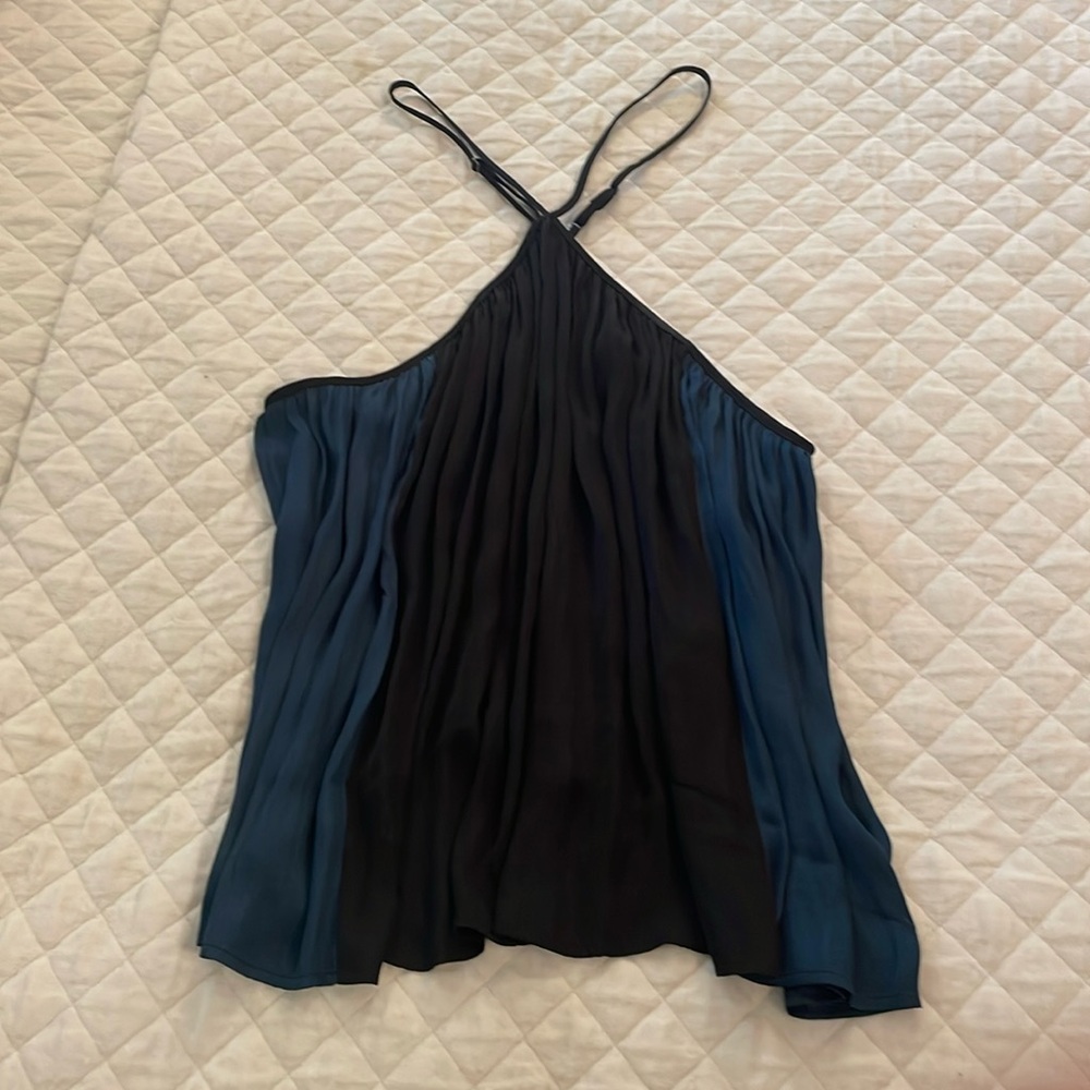 Banana Republic swing top in black and teal.